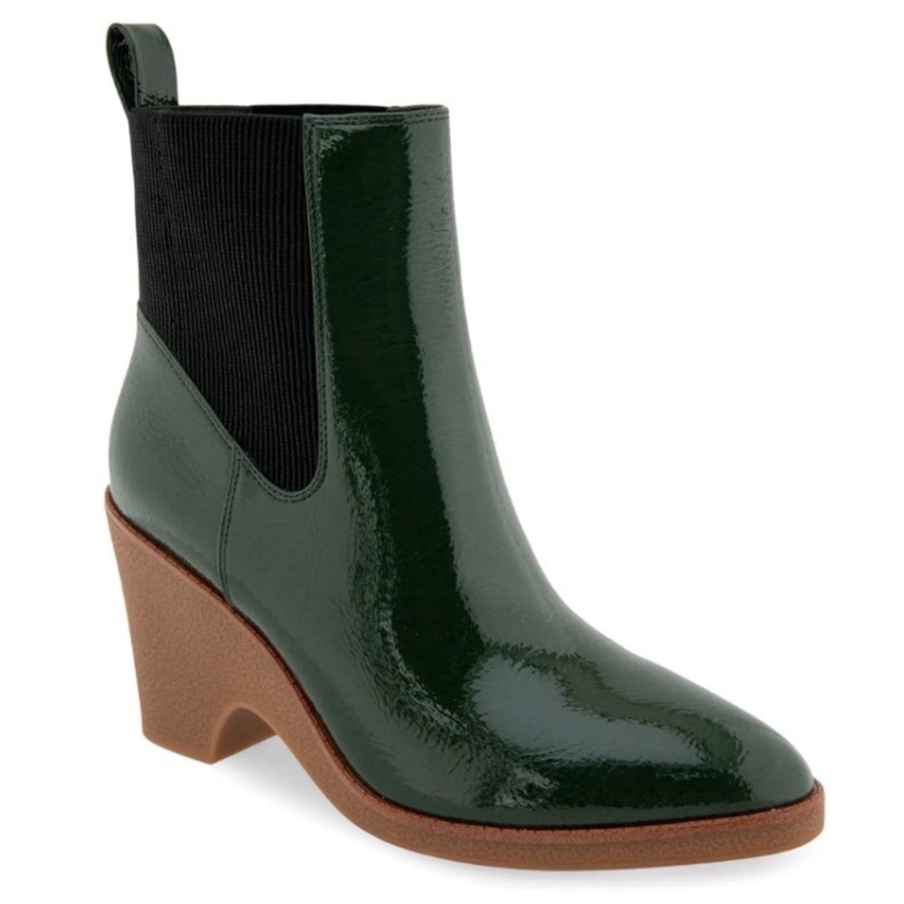 Aerosoles | Women's Dark Green Crinkle Wedge Chelsea Pointed Toe Ankle Boot, 10M